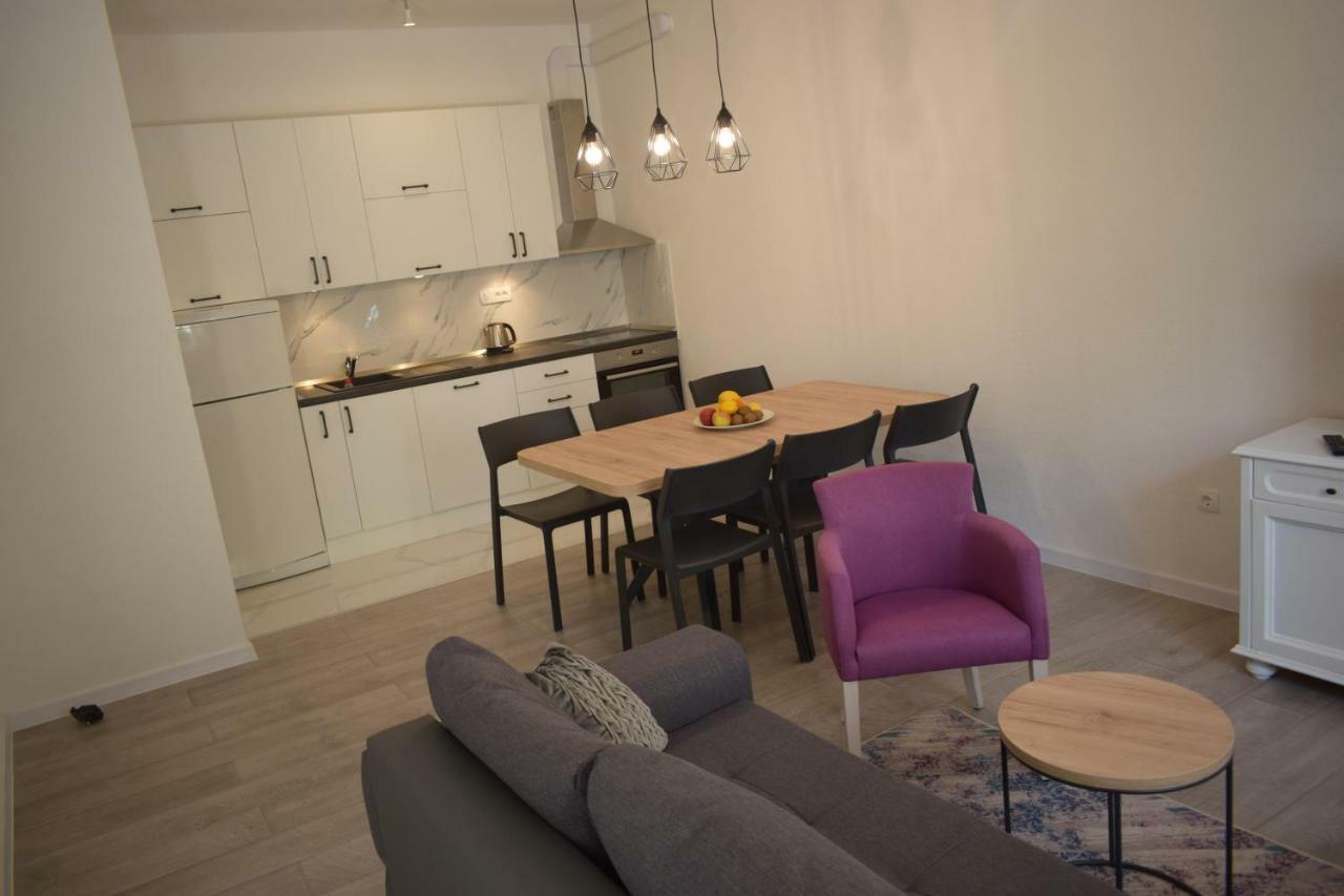 Apartment Antonella Makarska Exteriör bild